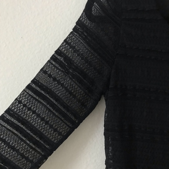 Black Lace Mini Sleeves Dress - Picture 2 of 2